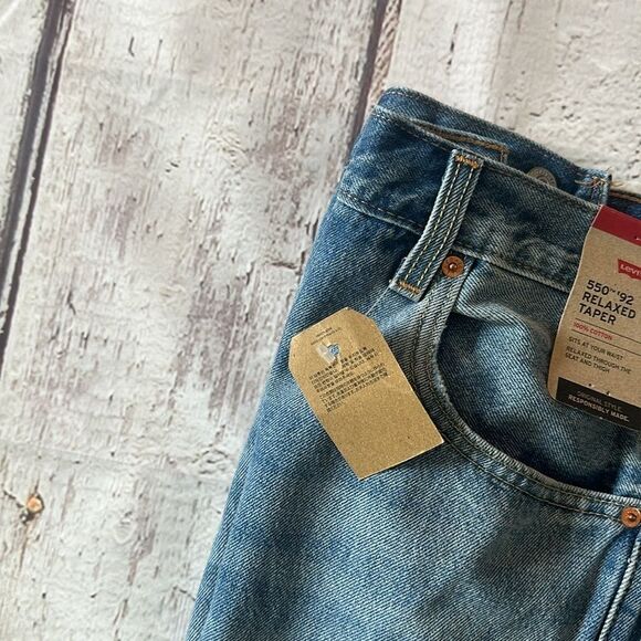 Signature by Levi Strauss & Co.  Men's 550 Relaxed Taper Jeans - Picture 6 of 16